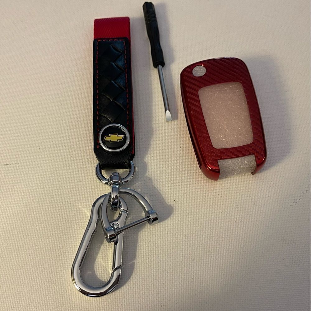 Chevrolet Logo fob Keychain in Black & Red and fob cover in Red NWT